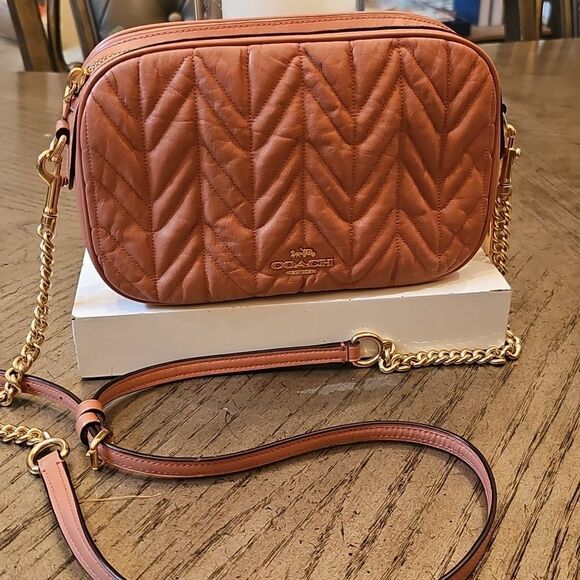 Coach Isla Chain Quilted Crossbody Bag - Picture 13 of 13